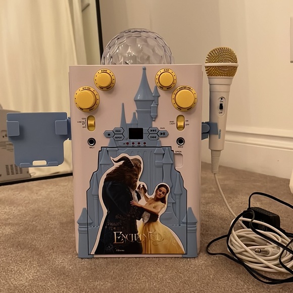 Karaoke - Picture 6 of 6